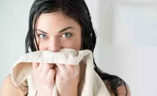 用毛巾洗脸要多久换一次 怎么样才算是正确的洗脸